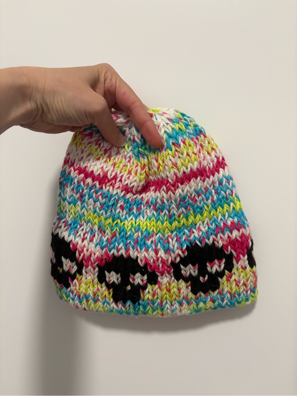 NEW! Women’s Multicolour Skull Knit Beanie